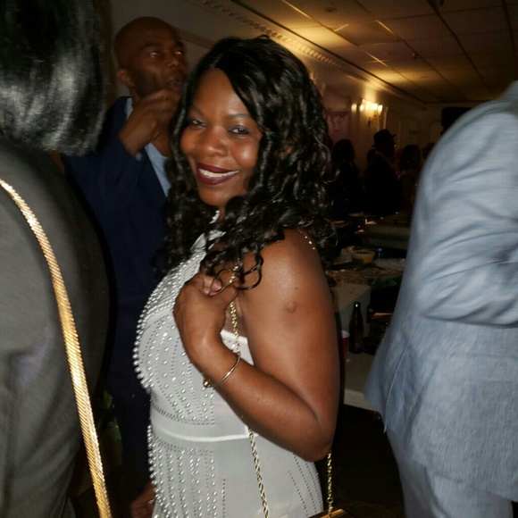 Meet your Posher, Denise - Picture 1 of 1